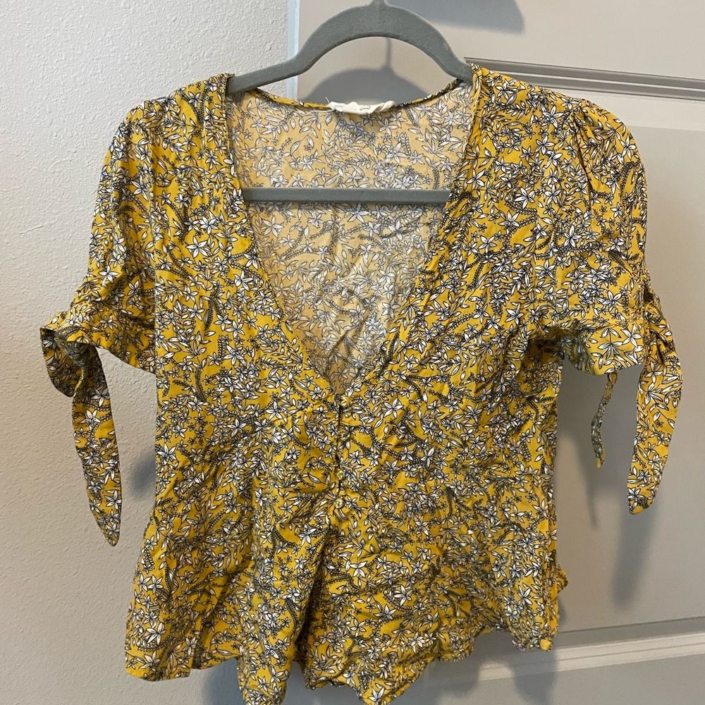 gentle worn short sleeve